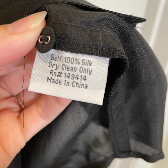 Johnny Was Pete & Greta 2-Piece Black Silk Blouse Beaded with Cami S - Picture 4 of 7